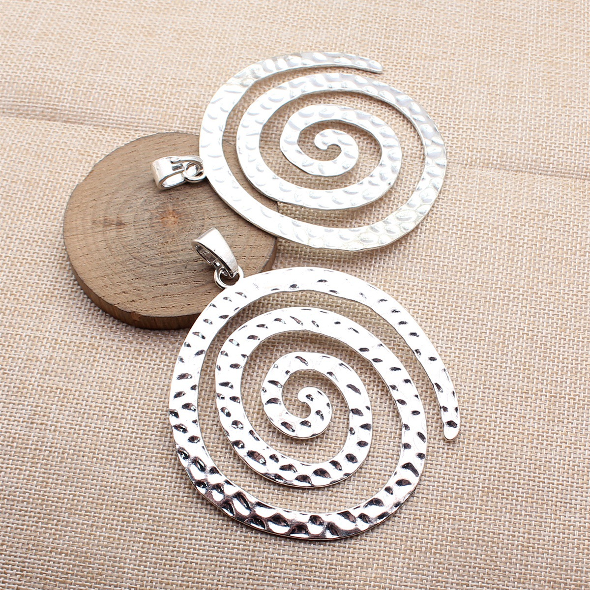 Vintage Fashion Jewelry Necklaces - Layer Charm Whirlpool Pendant Collection Charms