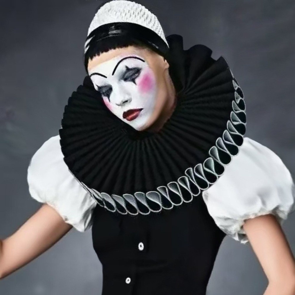 Vintage Victorian Fashion - Detachable Circus Clowns Ruff Collar Vintage