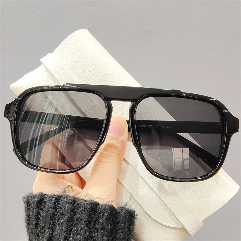 New Oversized Frame Sunglasses - Vintage Fashion Design recensione e prezzo