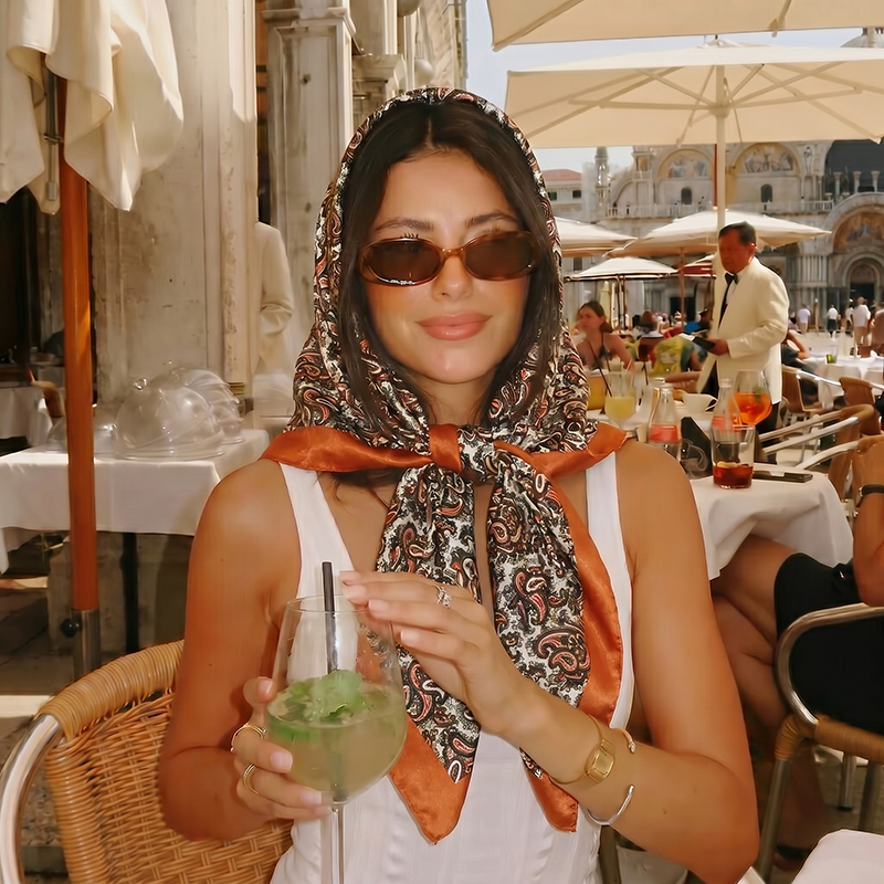Vintage Satin Square Scarf Boh - Vintage Fashion Hijab recensione e prezzo