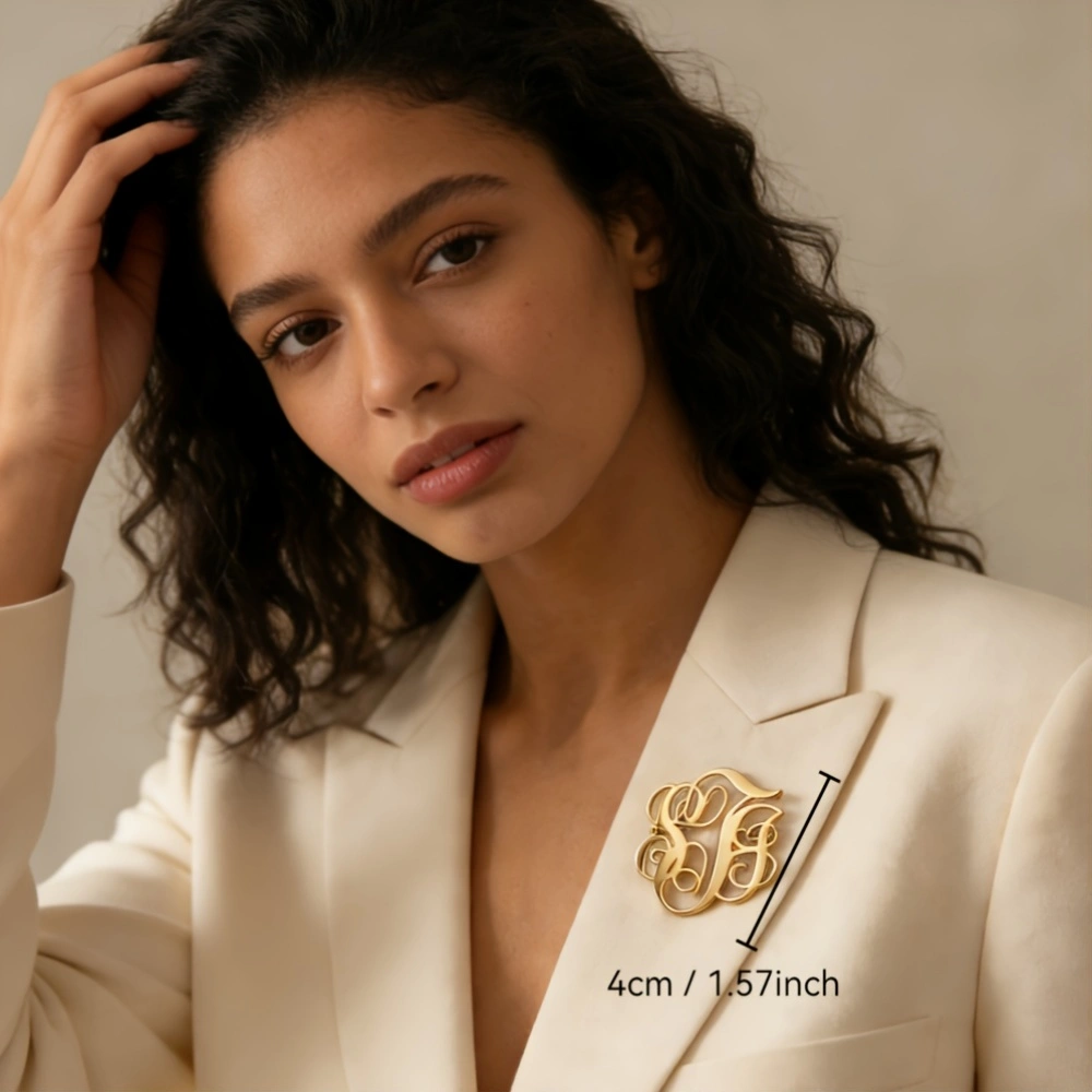 Custom Cursive Monogram Brooch - Vintage Fashion Guild recensione e prezzo