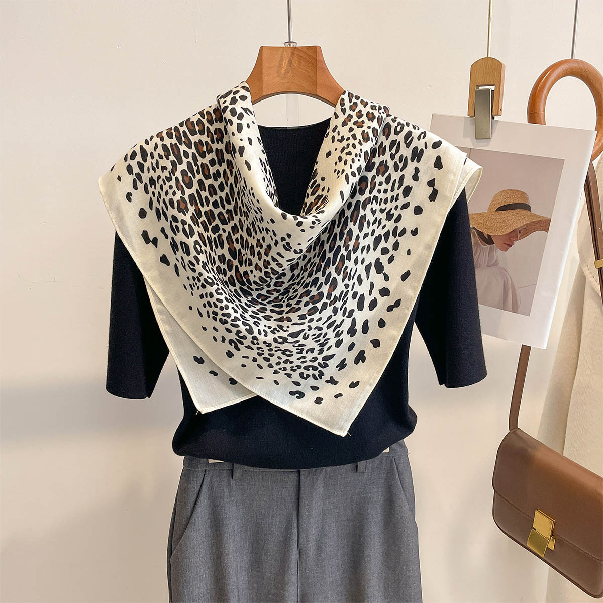 Leopard Print 68x68cm Silk Sca - Vintage Fashion Hijab recensione e prezzo