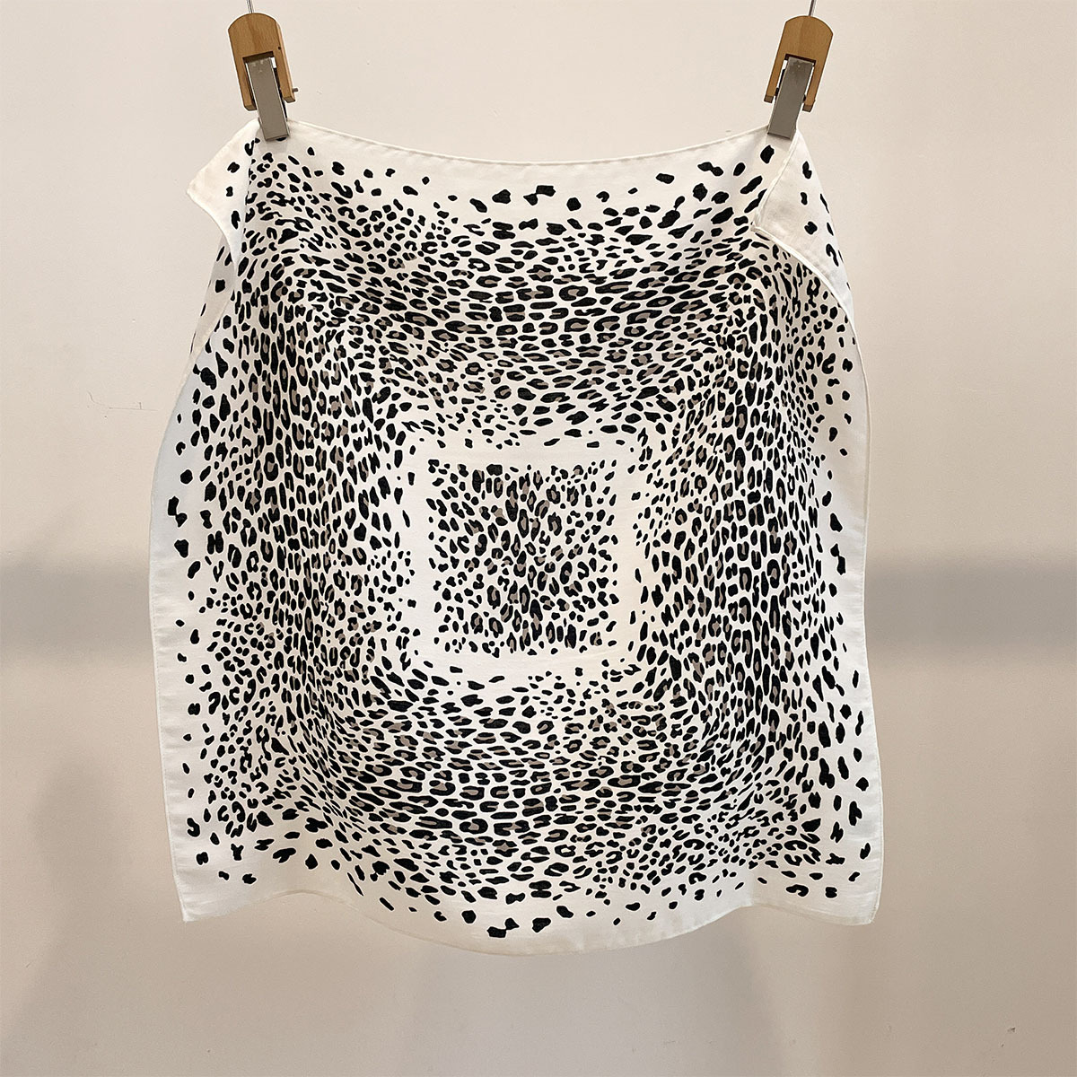 Leopard Print 68x68cm Silk Sca - Vintage Fashion Hijab recensione e prezzo