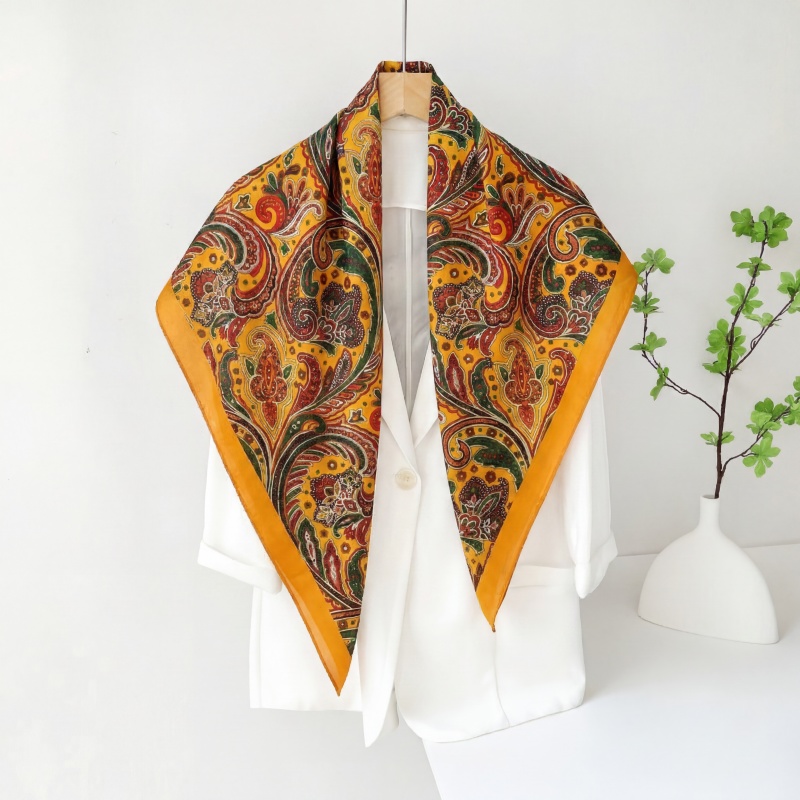 Vintage Satin Square Scarf Wom - Vintage Fashion Hijab recensione e prezzo
