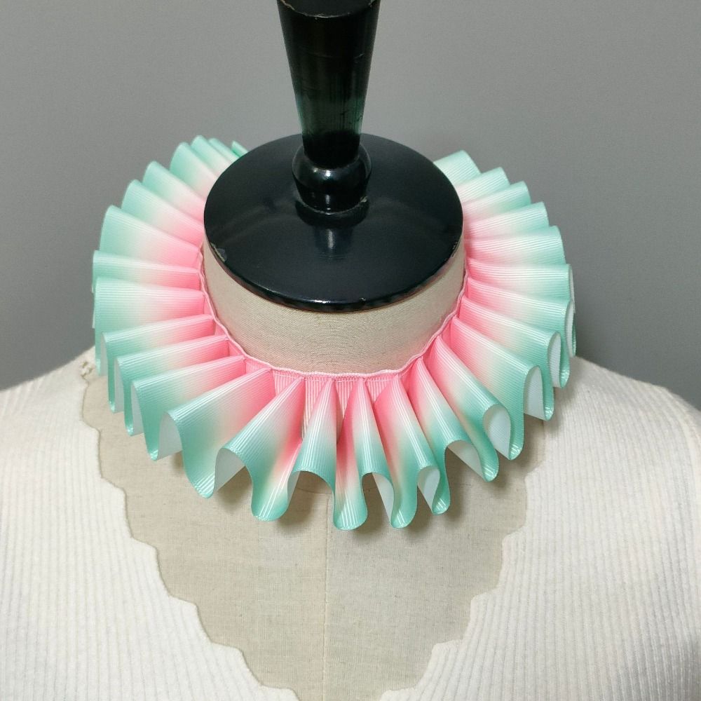 Detachable Neck Ruffled Collar - Vintage Victorian Fashion recensione e prezzo