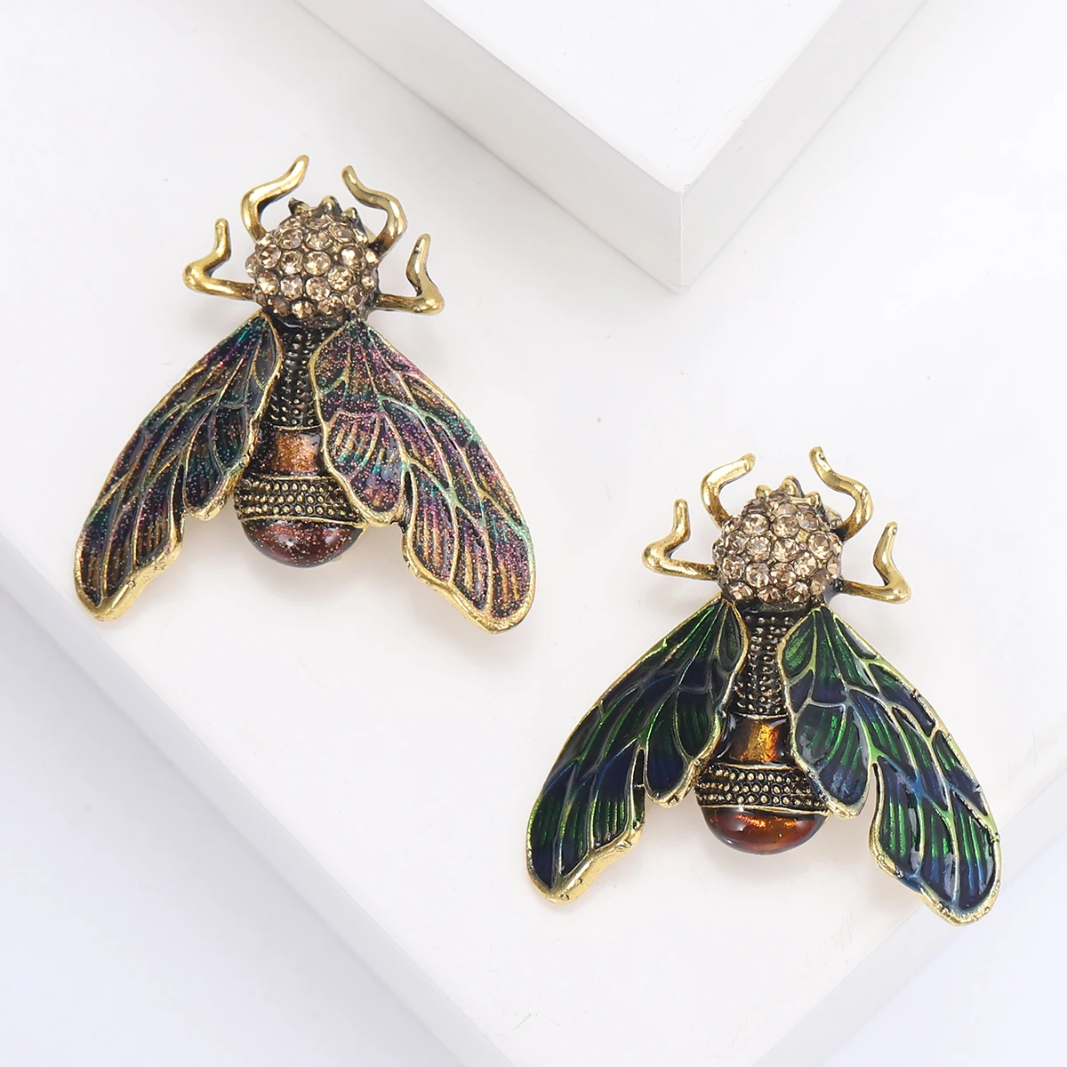 Vintage Rhinestone Bug Brooche - Vintage Fashion Bug recensione e prezzo