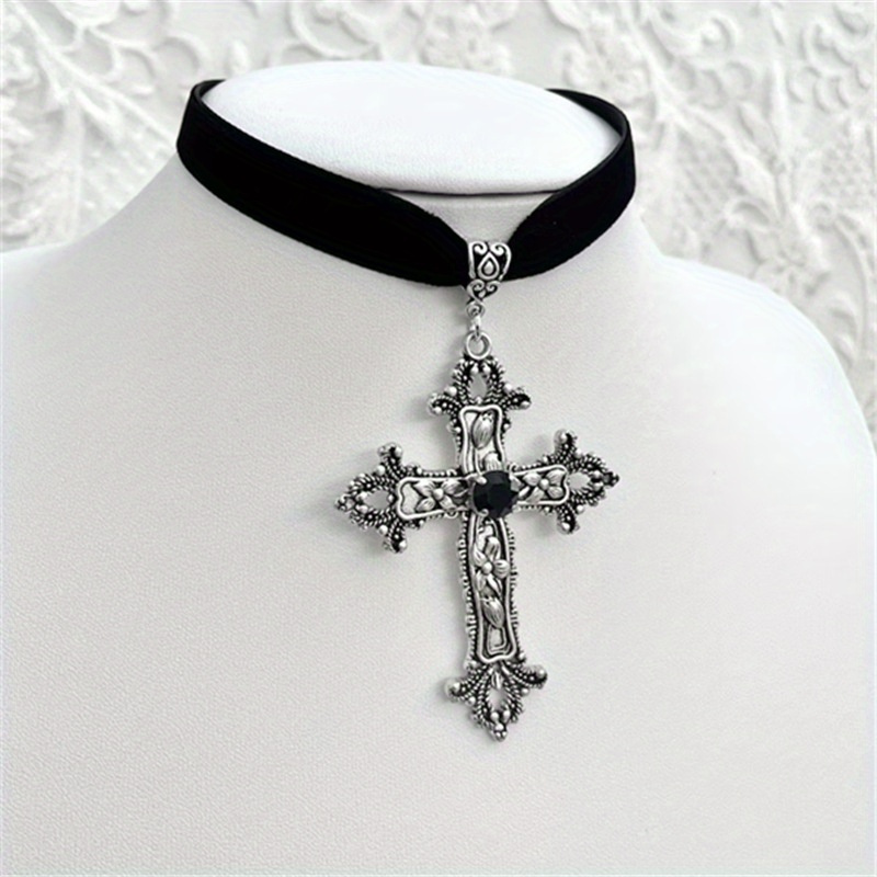 Vintage Antique Silver Color C - Vintage Victorian Fashion recensione e prezzo