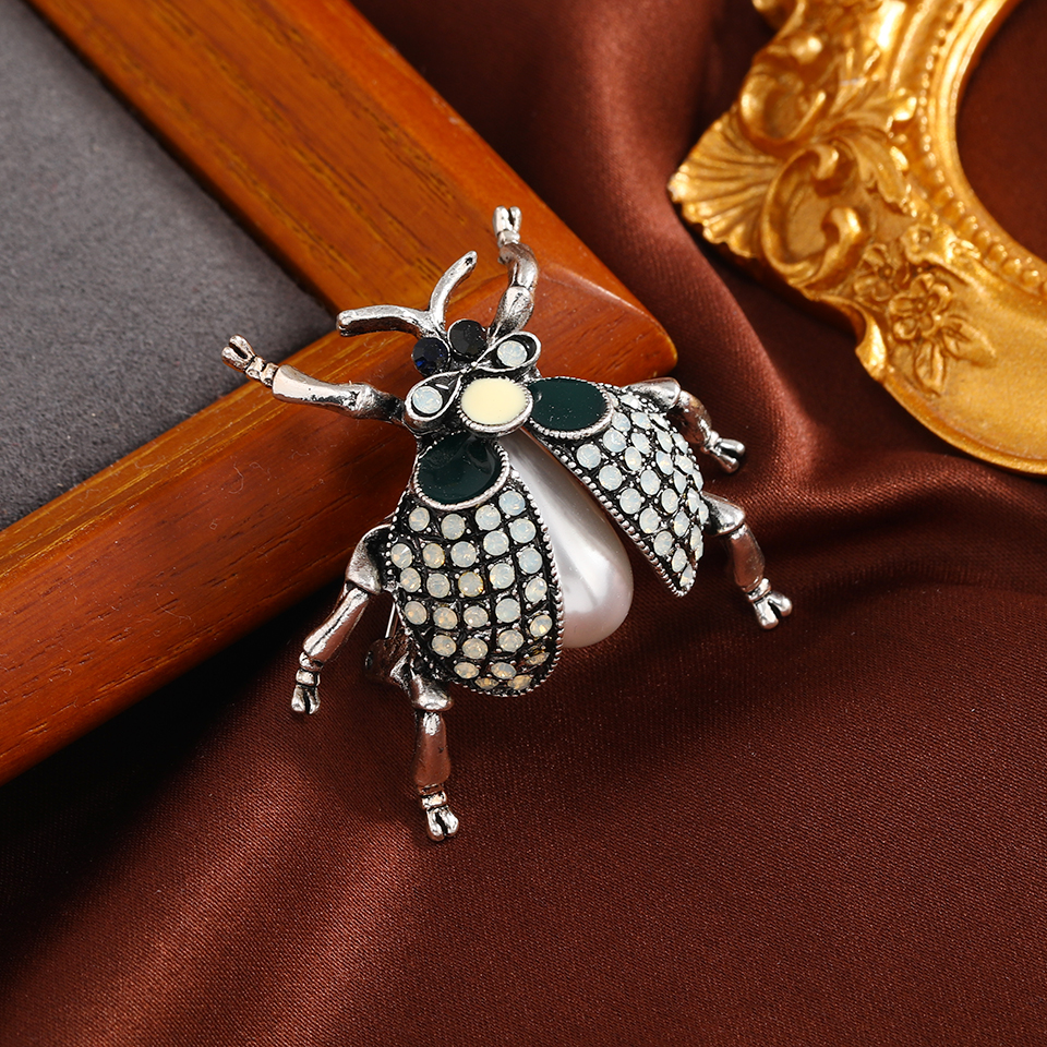 Morkopela Vintage Rhinestone B - Vintage Fashion Bug recensione e prezzo
