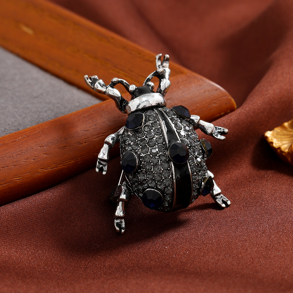Morkopela Vintage Rhinestone B - Vintage Fashion Bug recensione e prezzo