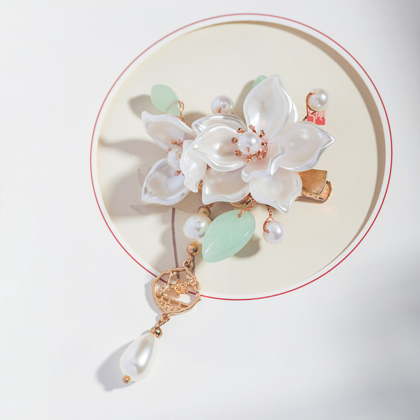 Vintage Camellia Hair Clip Ele - Vintage Fashion Guild recensione e prezzo