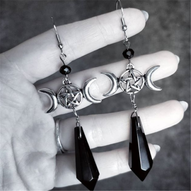 New Goth Black Rose Earrings w - Vintage Victorian Fashion recensione e prezzo