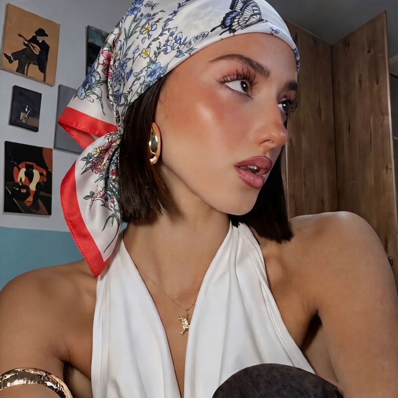 Fashion Square Silk Scarf Vint - Vintage Fashion Hijab recensione e prezzo