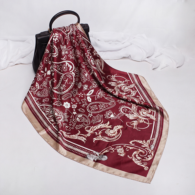 Vintage Satin Square Scarf Wom - Vintage Fashion Hijab recensione e prezzo