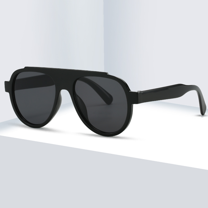 New Fashion Men Women Sunglass - Vintage Fashion Design recensione e prezzo
