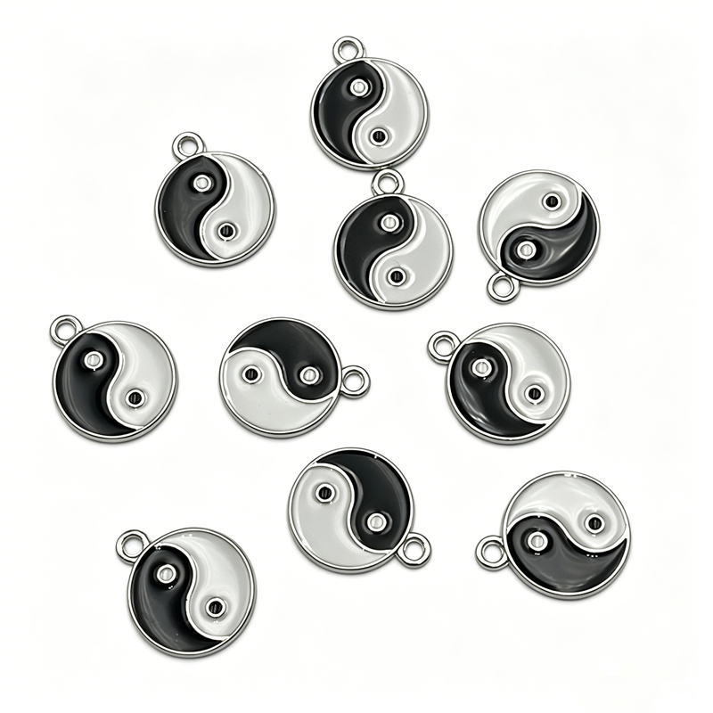 10/20pcs Alloy Tai Chi Charms  - Vintage Fashion Jewelry Necklaces recensione e prezzo