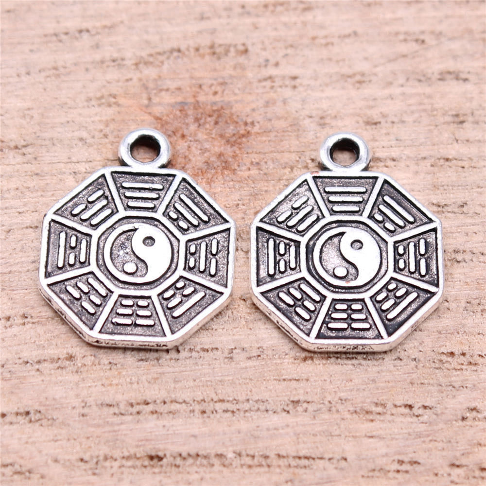 Bagua Yin Yang Charm Pendant T - Vintage Fashion Jewelry Necklaces recensione e prezzo