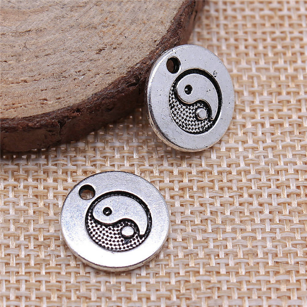 Bagua Yin Yang Charm Pendant T - Vintage Fashion Jewelry Necklaces recensione e prezzo