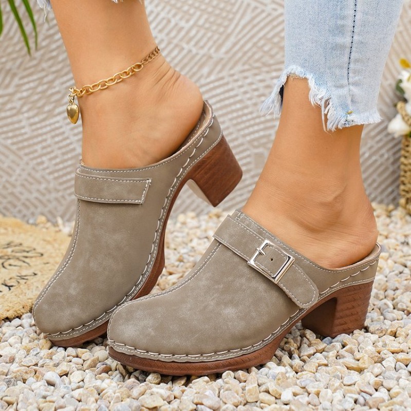 Women's Slip-On Mules Block He - Vintage Fashion Aesthetic recensione e prezzo