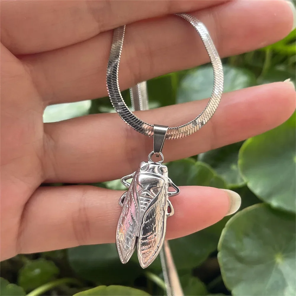 Stainless Steel Big Cicada Ant - Vintage Fashion Bug recensione e prezzo