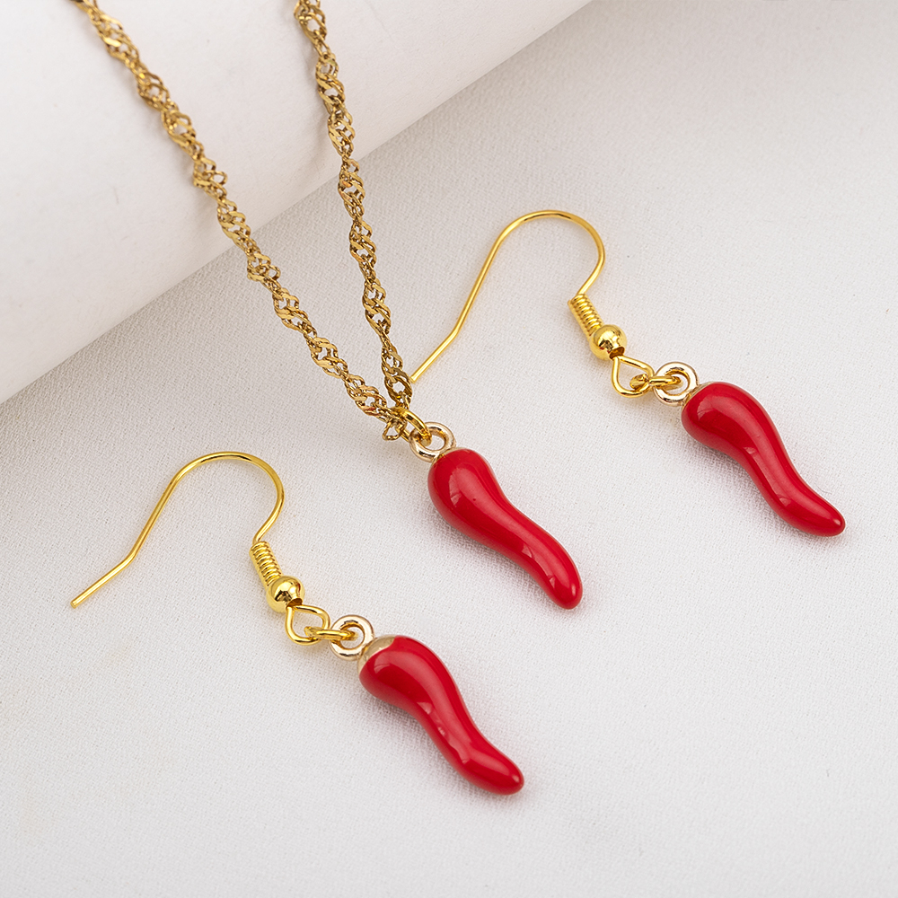 10pcs 5pcs 20pcs Red Hot Chili - Vintage Fashion Jewelry Necklaces recensione e prezzo