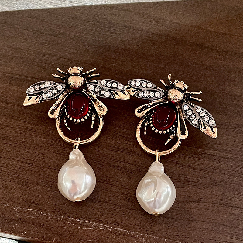 Vintage Bug Insect Dangle Earr - Vintage Fashion Bug recensione e prezzo