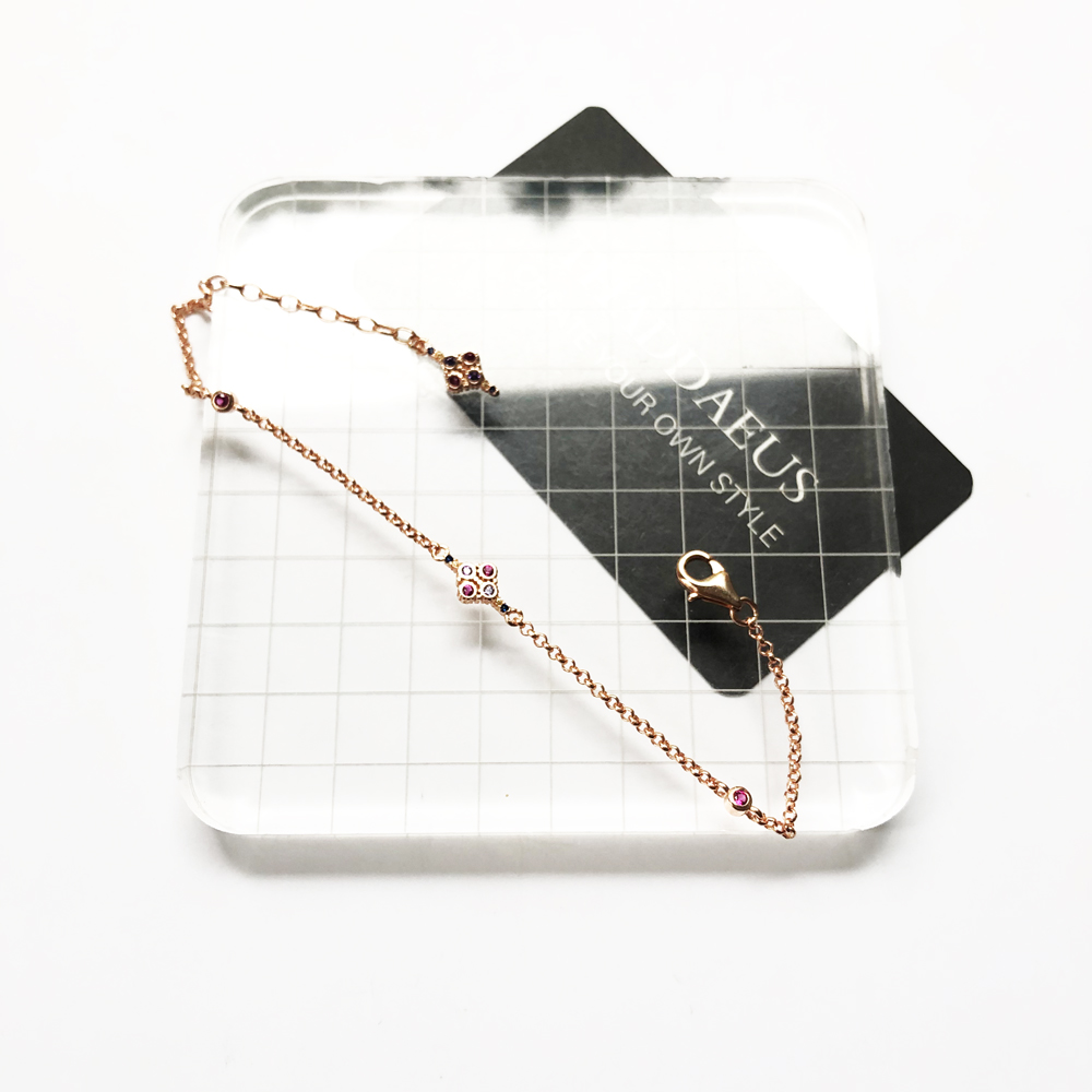 Royalty Rose Gold Plated Brace - Vintage Victorian Fashion recensione e prezzo