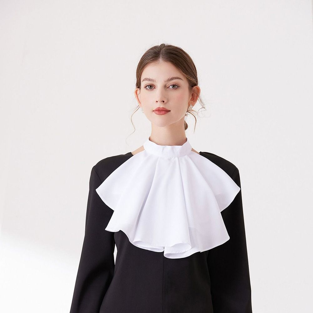Detachable Renaissance Collar  - Vintage Victorian Fashion recensione e prezzo