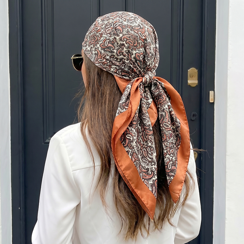 Luxury Satin Square Scarf Vint - Vintage Fashion Hijab recensione e prezzo